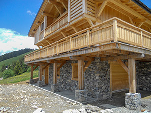 Feige et Fils,Pose pierres à Praz-sur-Arly en Haute Savoie (74)