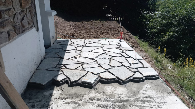 Feige et Fils,Pose pierres à Praz-sur-Arly en Haute Savoie (74)